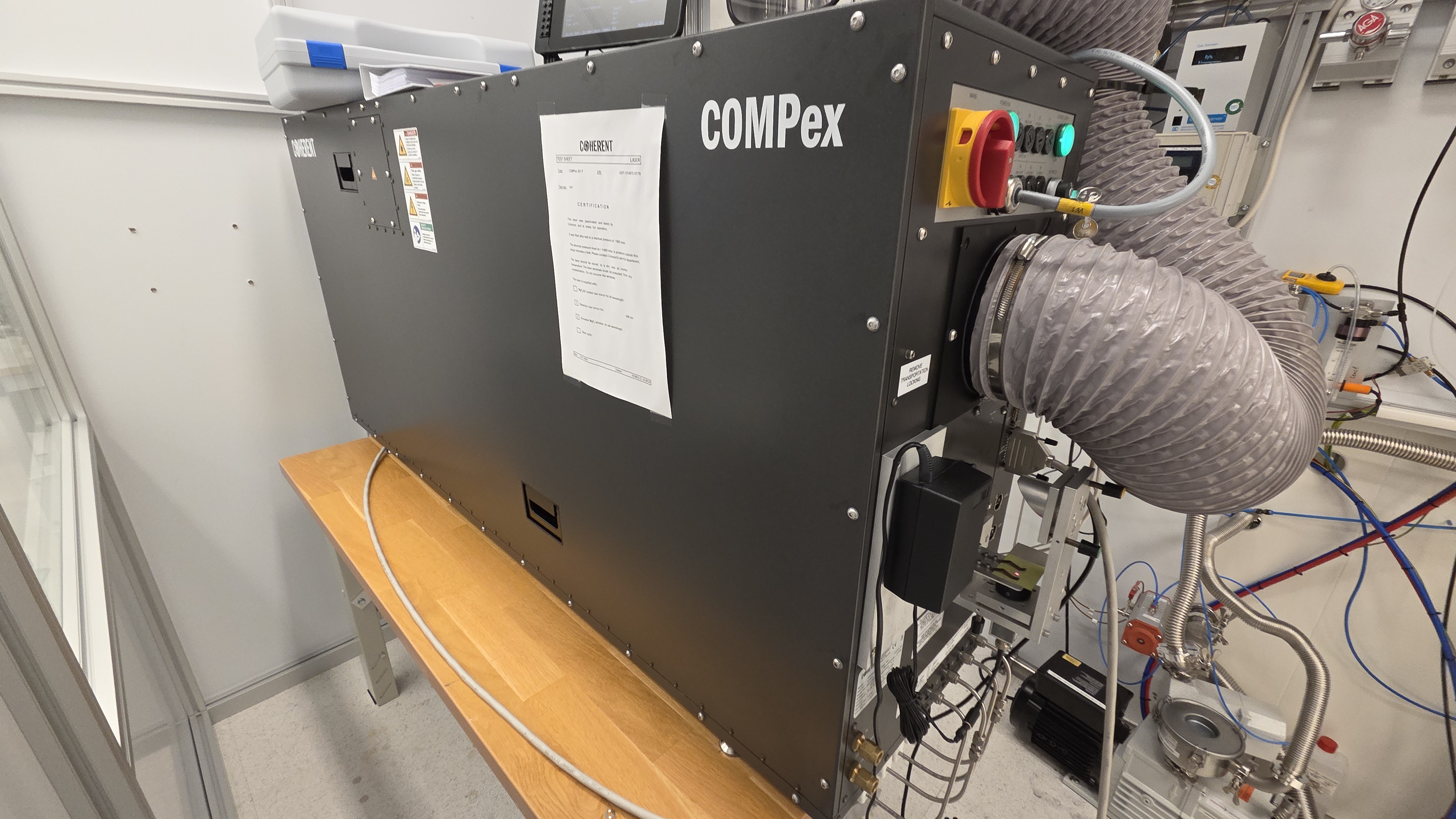 Picture of PLD - Excimer laser Compex 201