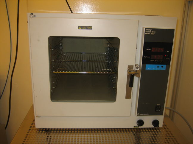 Picture of Vacuum oven - Fisher Scientific -Block Copolymer processing